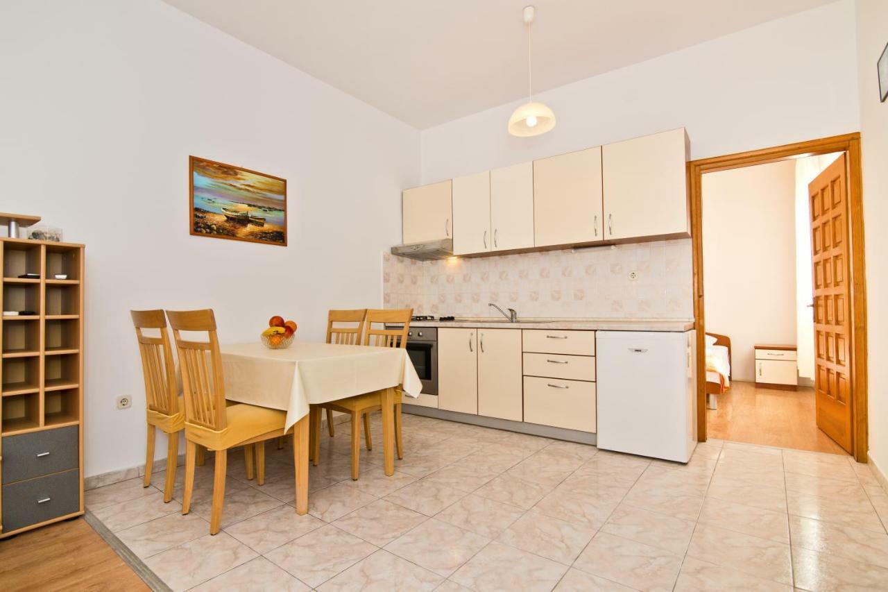 Apartment Sare Betina  Ngoại thất bức ảnh